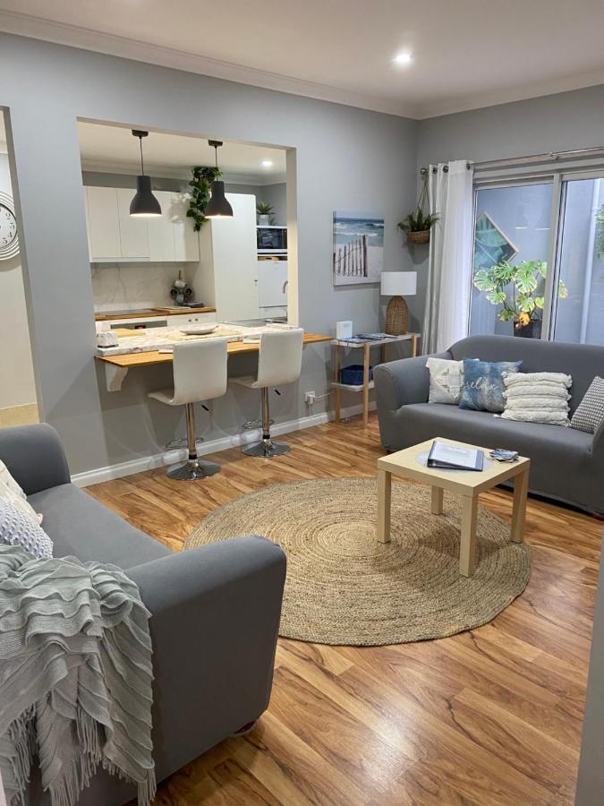 Appartamento The Hutt On Mandurah Marina Esterno foto